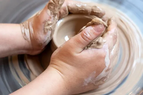 Alewine Pottery