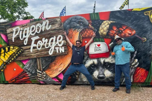 Bigfoot’s Country Barn Selfie Park & Gift Shop